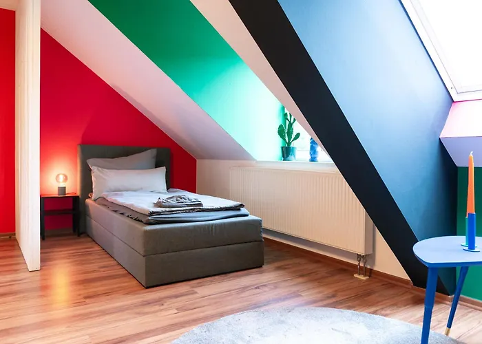 Pop Art Apartment - Balkon, Netflix, Nespresso, Zentral, Messe