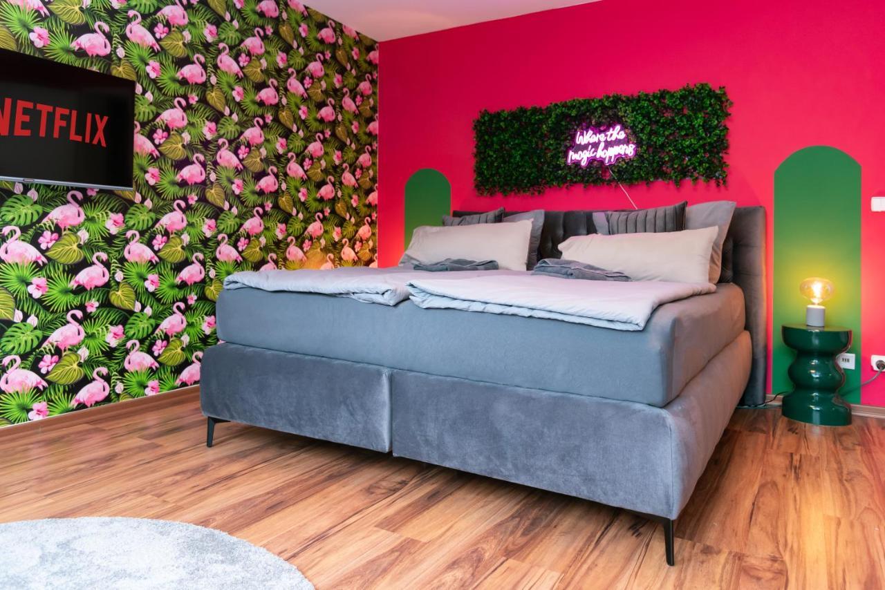 Pop Art - Balkon, Netflix, Nespresso, Zentral, Messe Apartment *